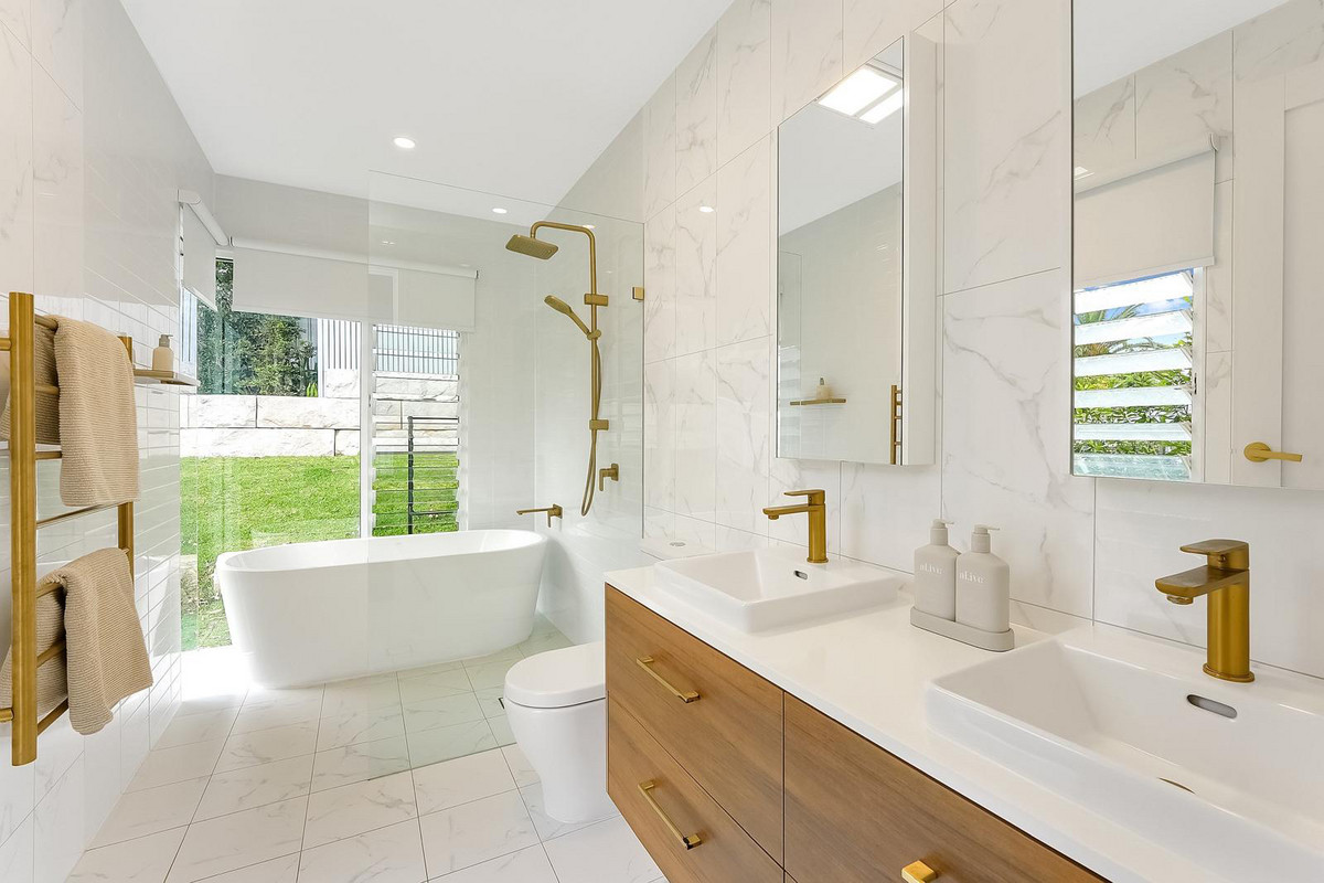 Residential for sale in Avoca Beach, 3/314 Avoca Drive, Avoca Beach NSW 2251