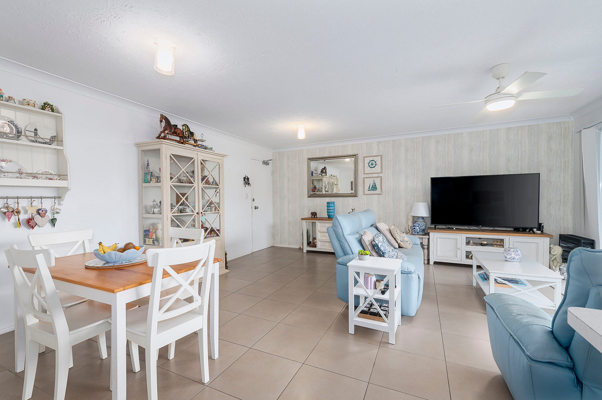 Residential for sale in Biggera Waters, 7/72 Brighton Street, Biggera Waters QLD 4216, 2216 m²