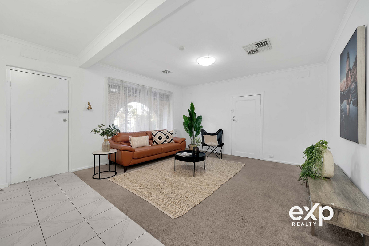 Residential for sale in Parafield Gardens, 3 Blyth Avenue, Parafield Gardens SA 5107, 711 m²