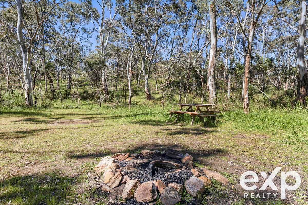 Land for sale in Flaxman Valley, 735 Little Kaiserstuhl Road, Flaxman Valley SA 5235, 32 ha