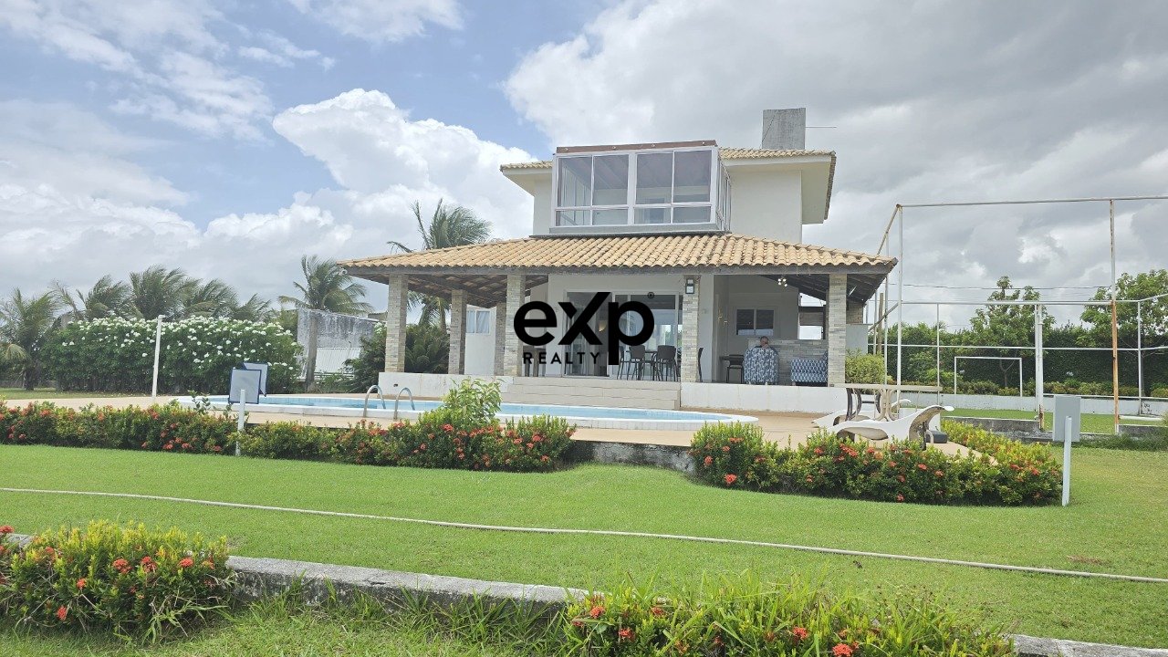 Casa de Luxo à Venda na Praia Bela  Mansão com Vista Panorâmica para o Mar Acesso Exclusivo à Praia