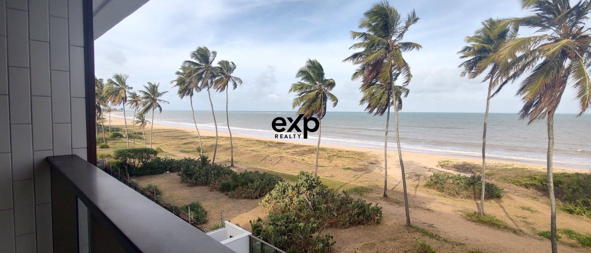 Apartamento Pé na Areia com 3 suítes Jardim Oceania João Pessoa PB
