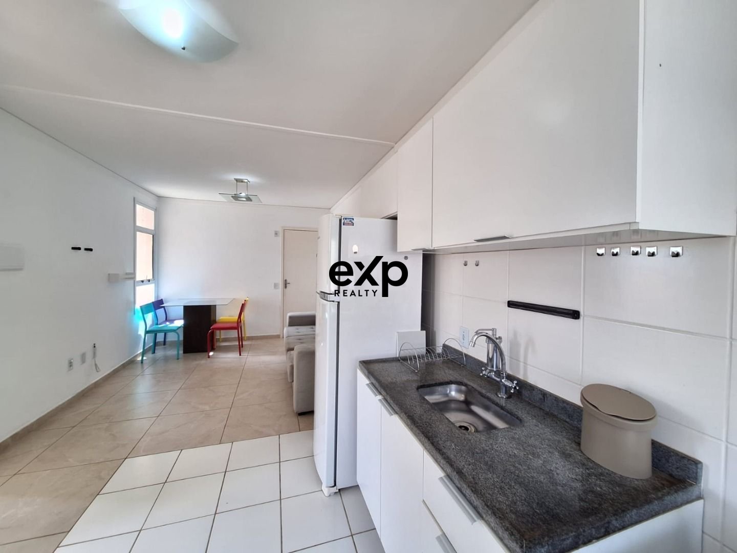 Apartamento à venda em Valinhos, Júlia Lovisaro Vicentini 967 Loteamento Nova Espírito Santo Valinhos 13273-220, 47 m²