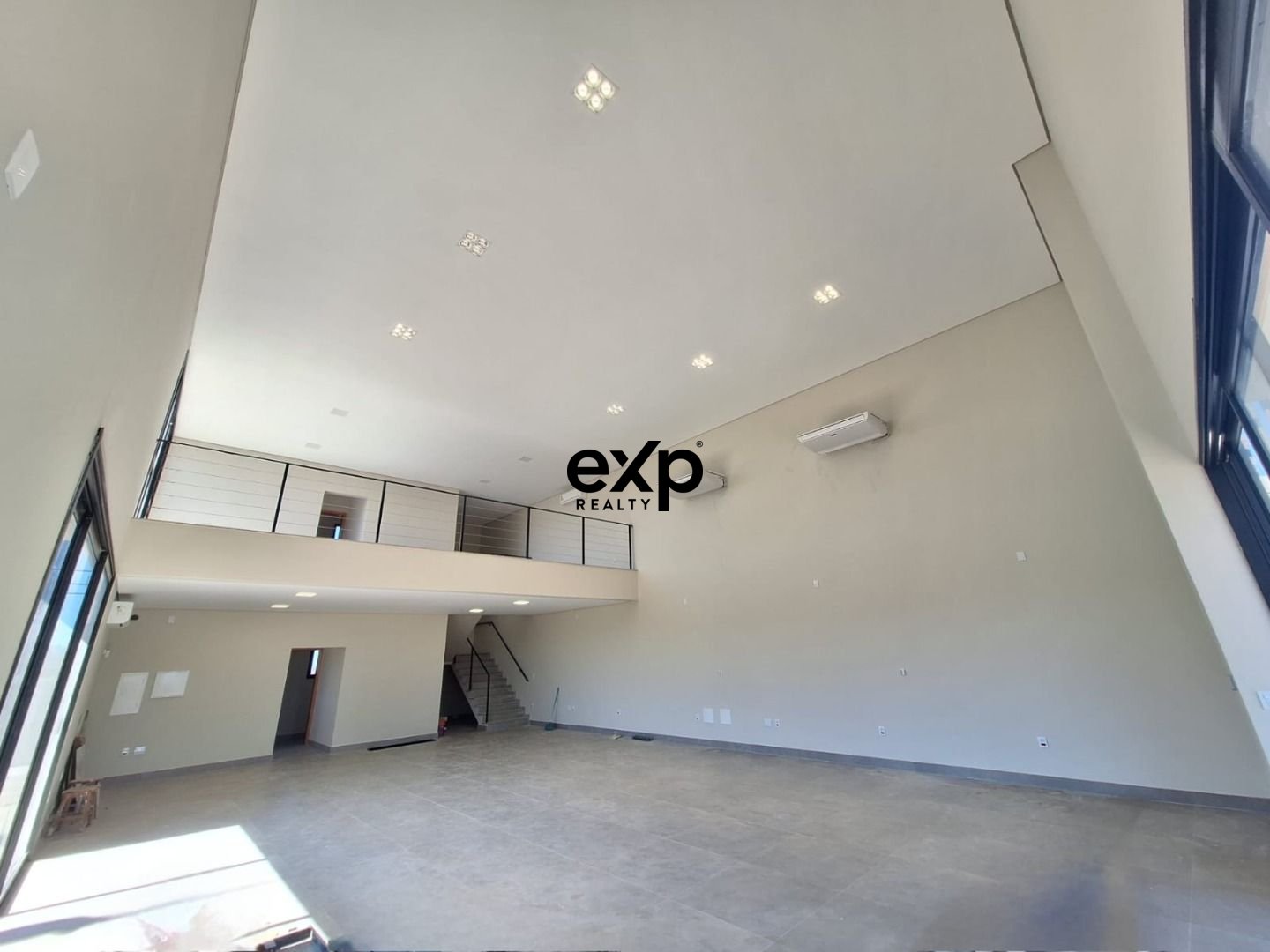 Warehouse for rent in Vinhedo, Afonso Garbuio (Residencial Villa Di Treviso) 88 Santa Claudina Vinhedo 13284-612, 300 m²