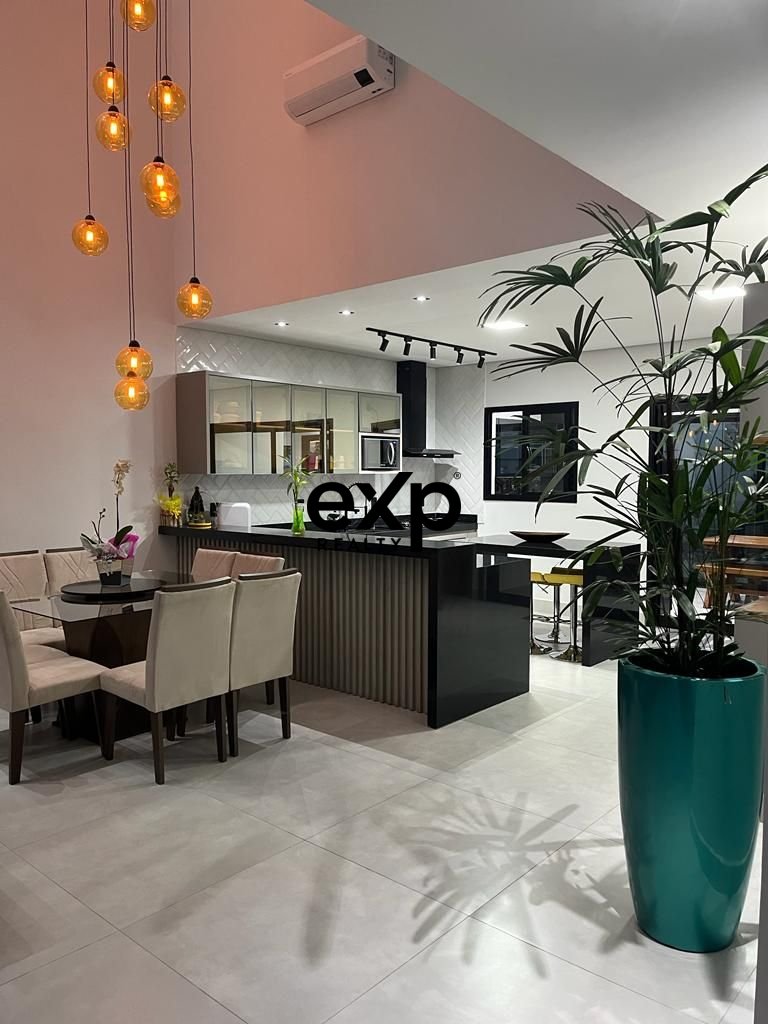 Casa à venda em Valinhos, Dois 1515 Jardim São Marcos Valinhos 13272-839, 285 m²