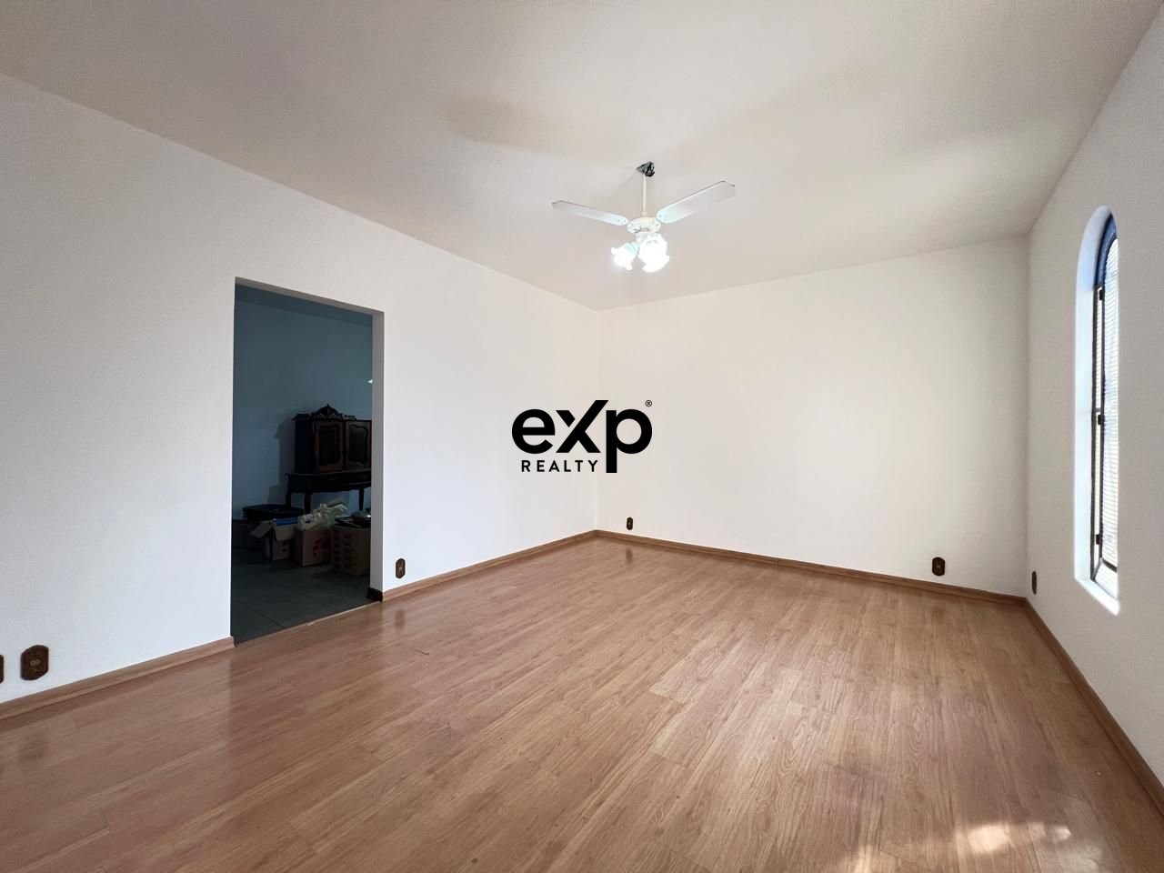 Casa à venda em Vinhedo, Golfinho (Residencial Aquário) 213 Nova Vinhedo Vinhedo 13284-036, 300 m²