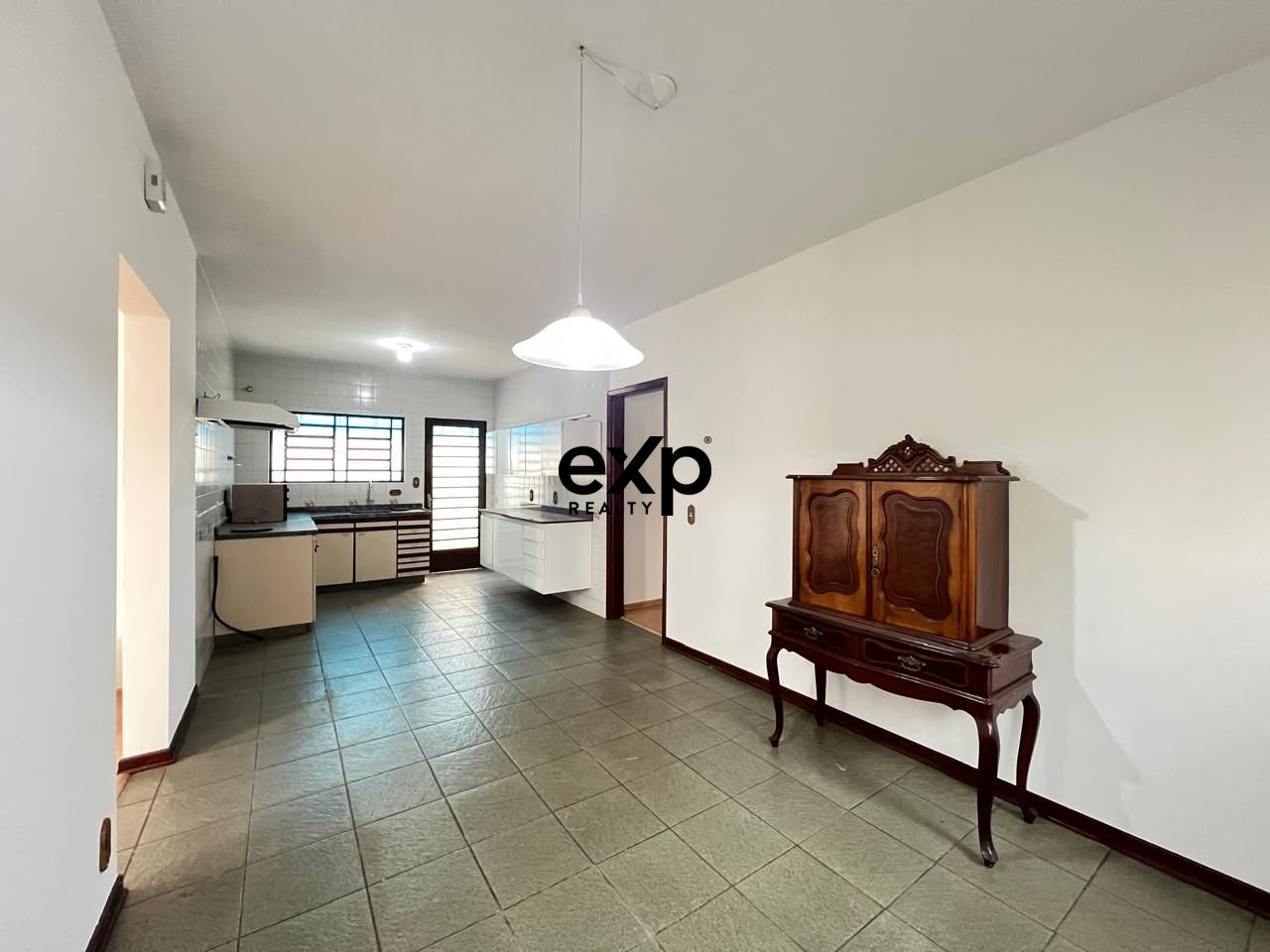 Casa à venda em Vinhedo, Golfinho (Residencial Aquário) 213 Nova Vinhedo Vinhedo 13284-036, 300 m²