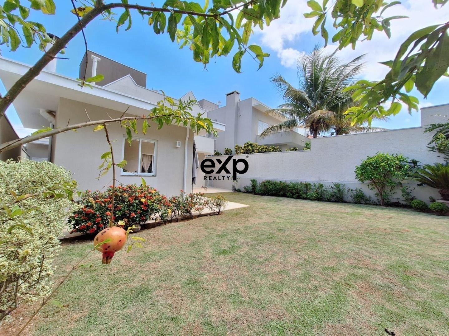 Casa à venda em Valinhos, Wilson R Solinsk 545 Jardim Jurema Valinhos 13272-480, 396 m²