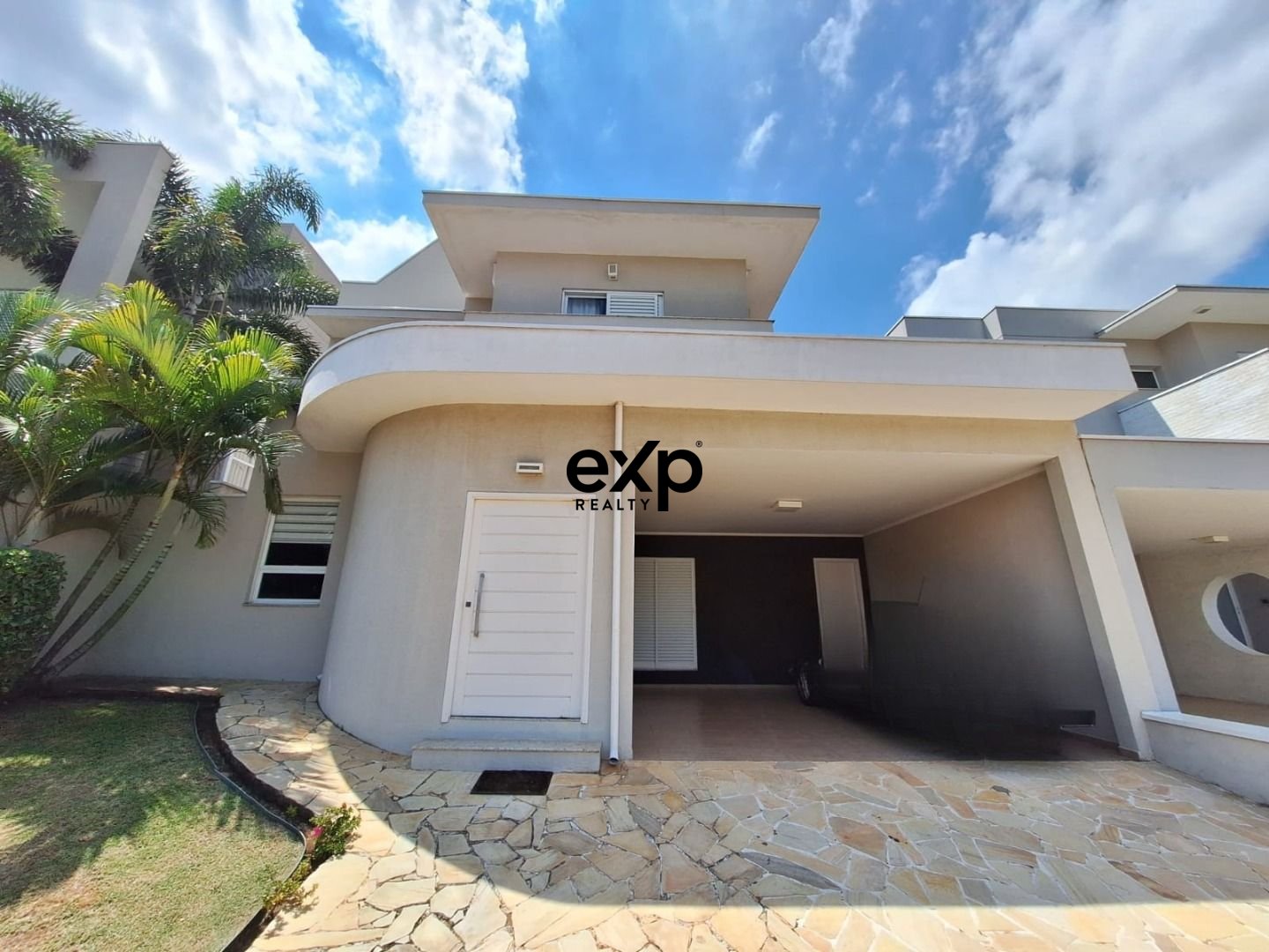 Casa à venda em Valinhos, Wilson R Solinsk 545 Jardim Jurema Valinhos 13272-480, 396 m²