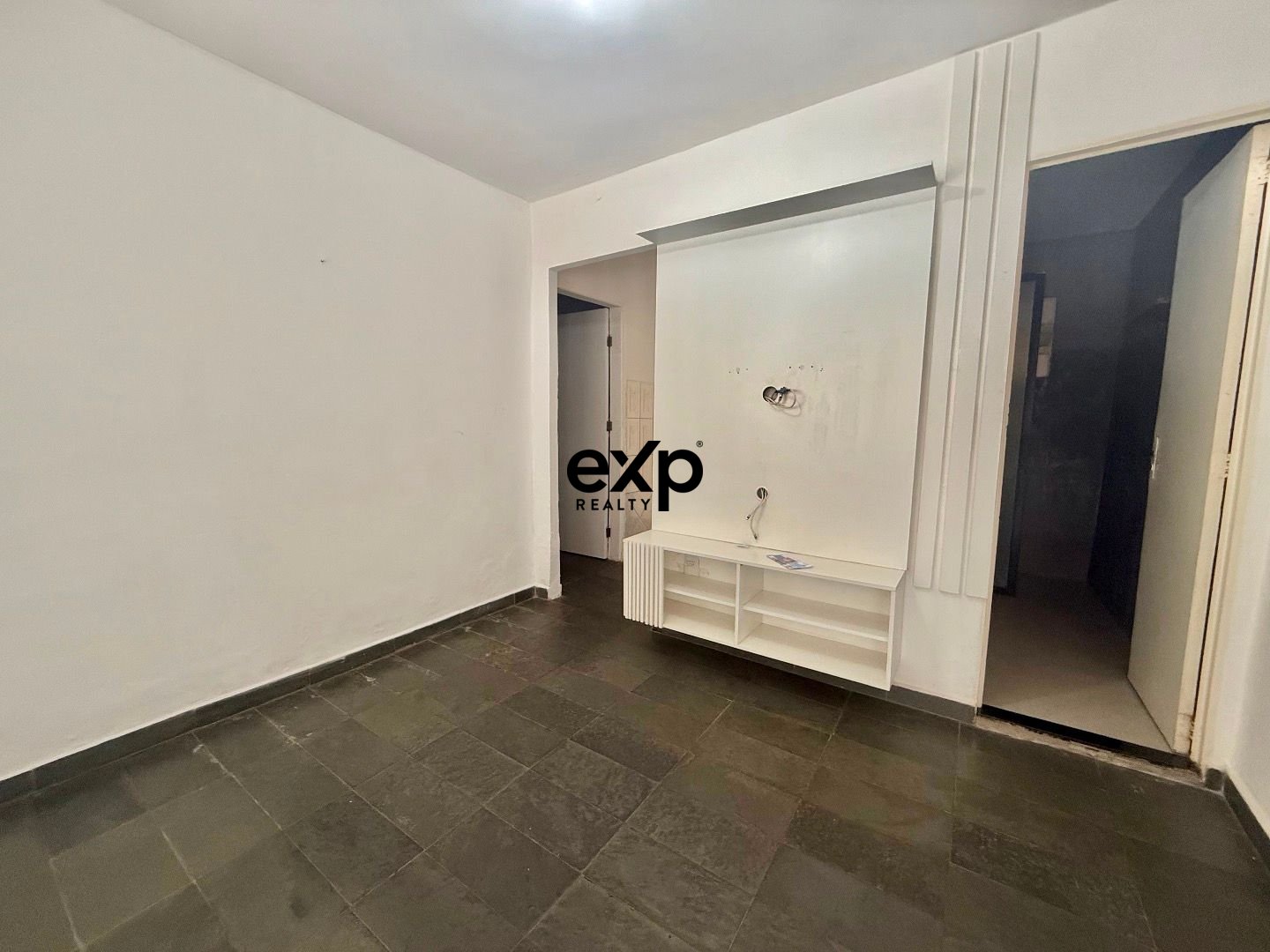Casa à venda em Valinhos, Vitório Baron 7 Jardim das Figueiras Valinhos 13275-616, 250 m²