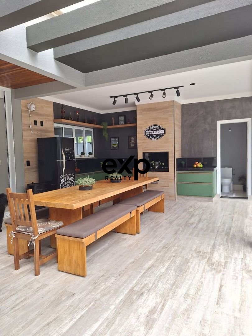 Casa à venda em Vinhedo, Valentim Trevisan 10 Centro Vinhedo 13280-370, 600 m²