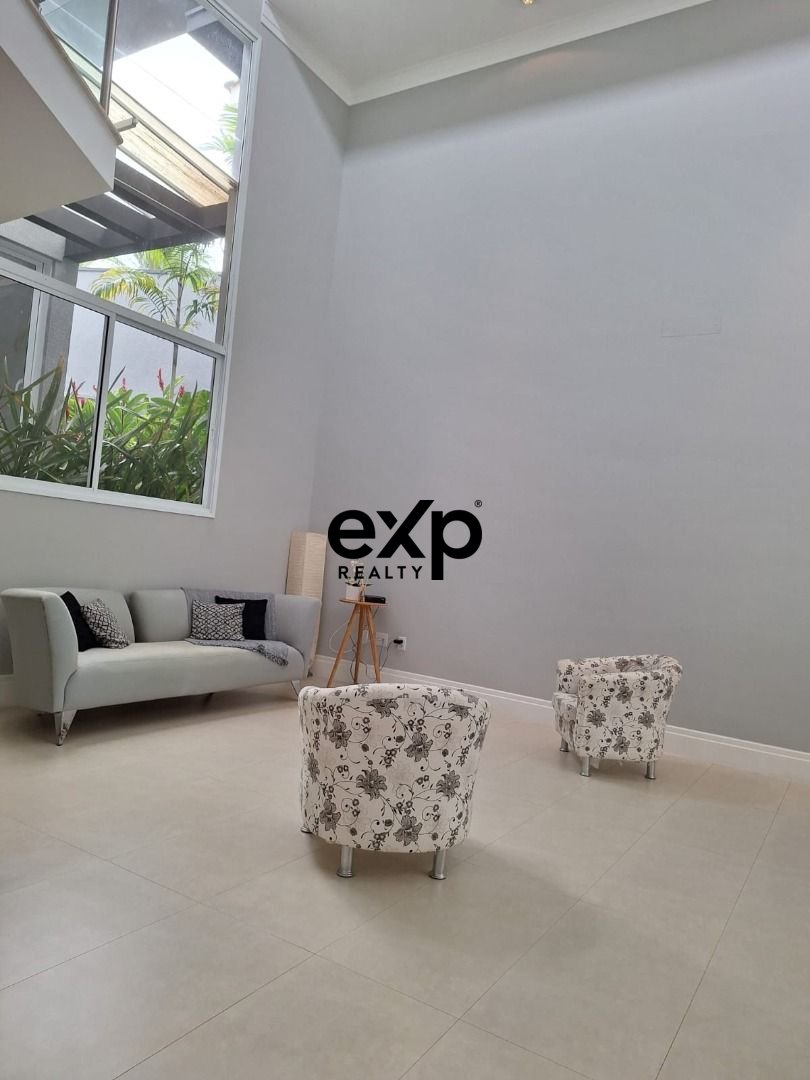 Casa à venda em Vinhedo, Valentim Trevisan 10 Centro Vinhedo 13280-370, 600 m²