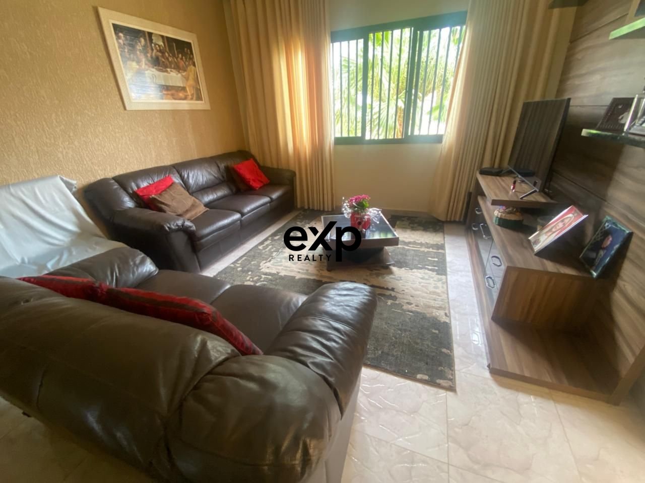 House for sale in Valinhos, Vereador Antônio de Oliveira 16 Lenheiro Valinhos 13272-008, 300 m²
