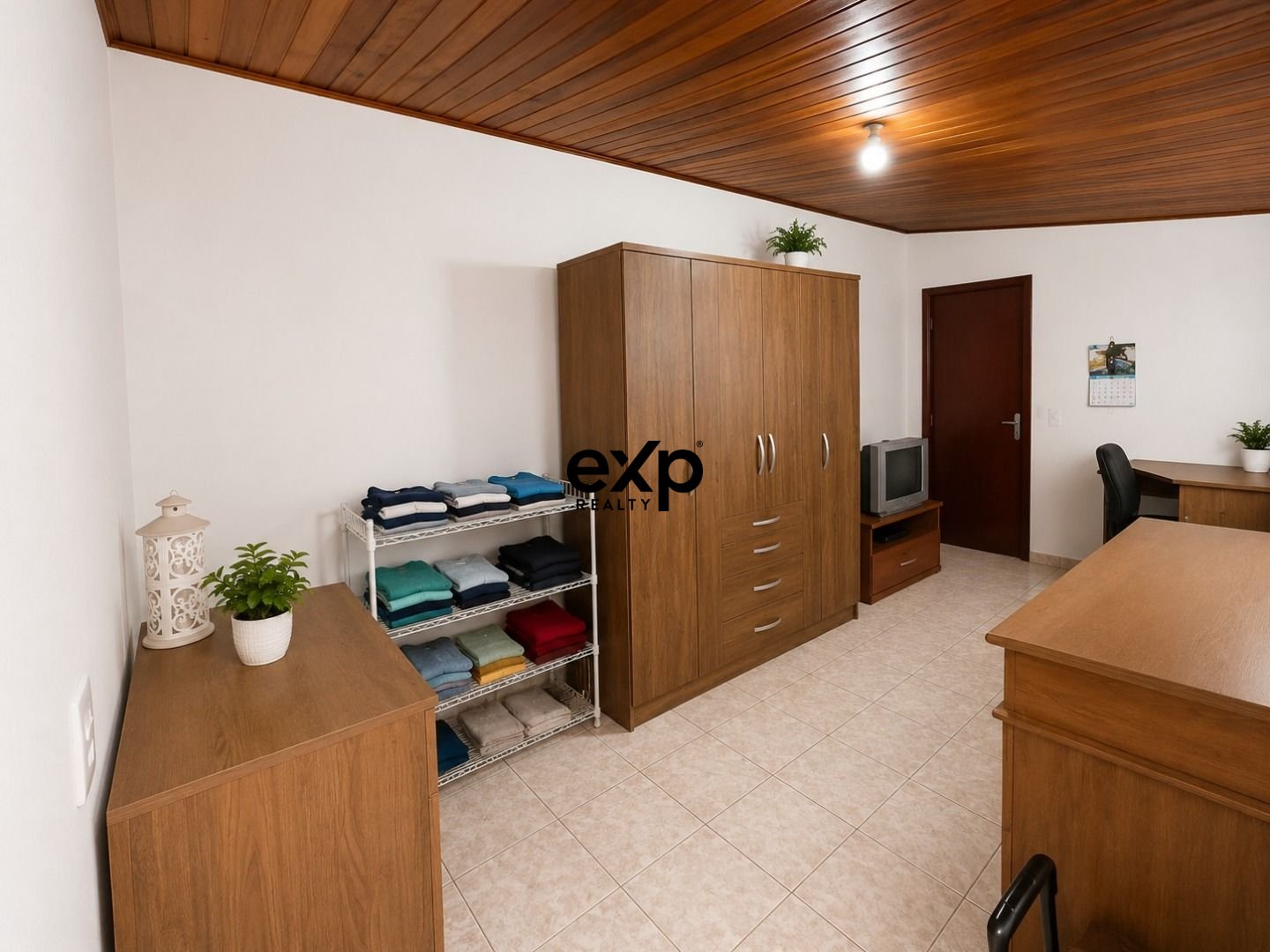 Casa à venda em Valinhos, Francisco Antonio Pozzuto 245 Jardim São Marcos Valinhos 13272-820, 200 m²