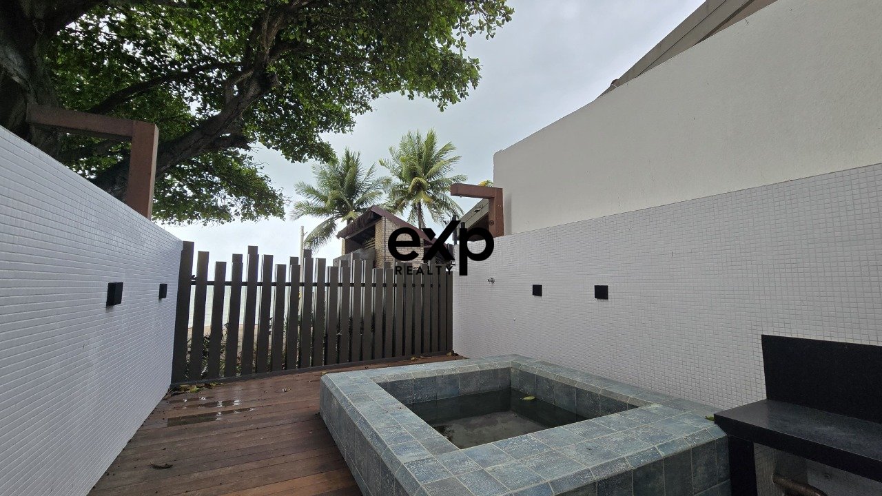 Vendo flat Terreo Pé na areia no Jardim Oceania em João Pessoa - PB