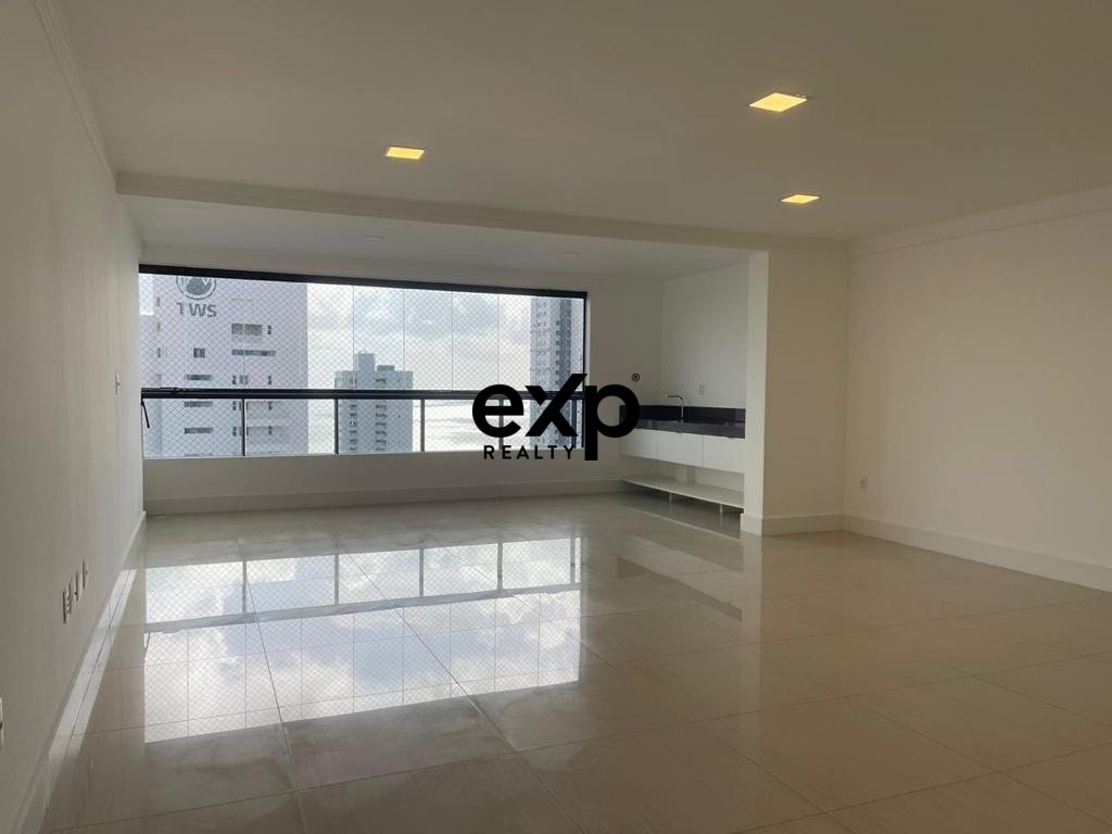 Vendo Apartamento amplo no Altiplano Cabo Branco em João Pessoa - PB