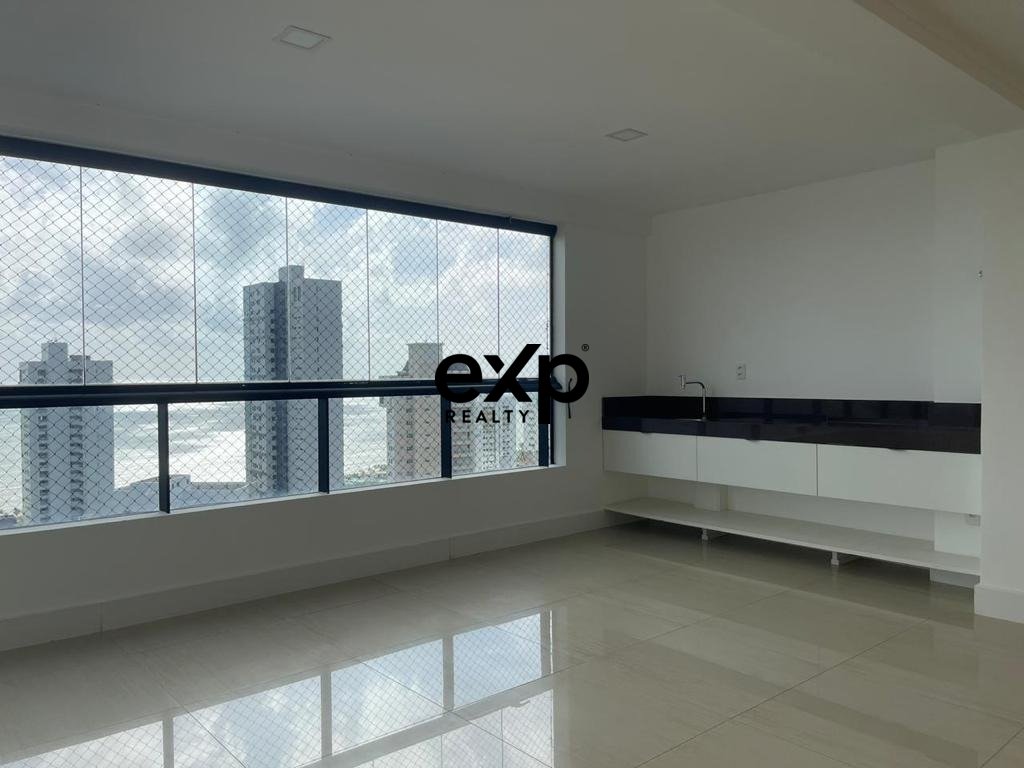 Vendo Apartamento amplo no Altiplano Cabo Branco em João Pessoa - PB