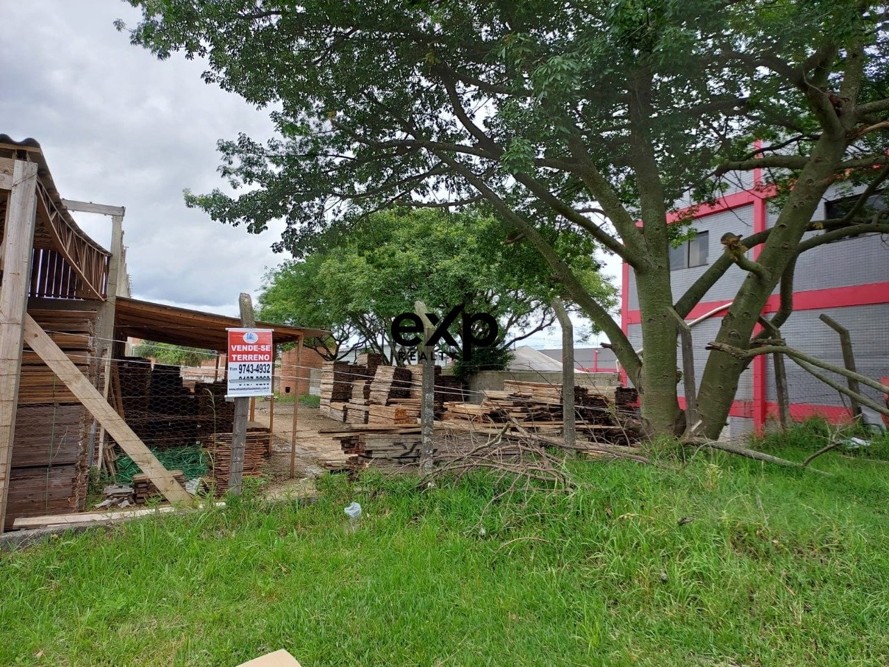 COMMERCIAL LAND ON MARINGA AVENUE 5