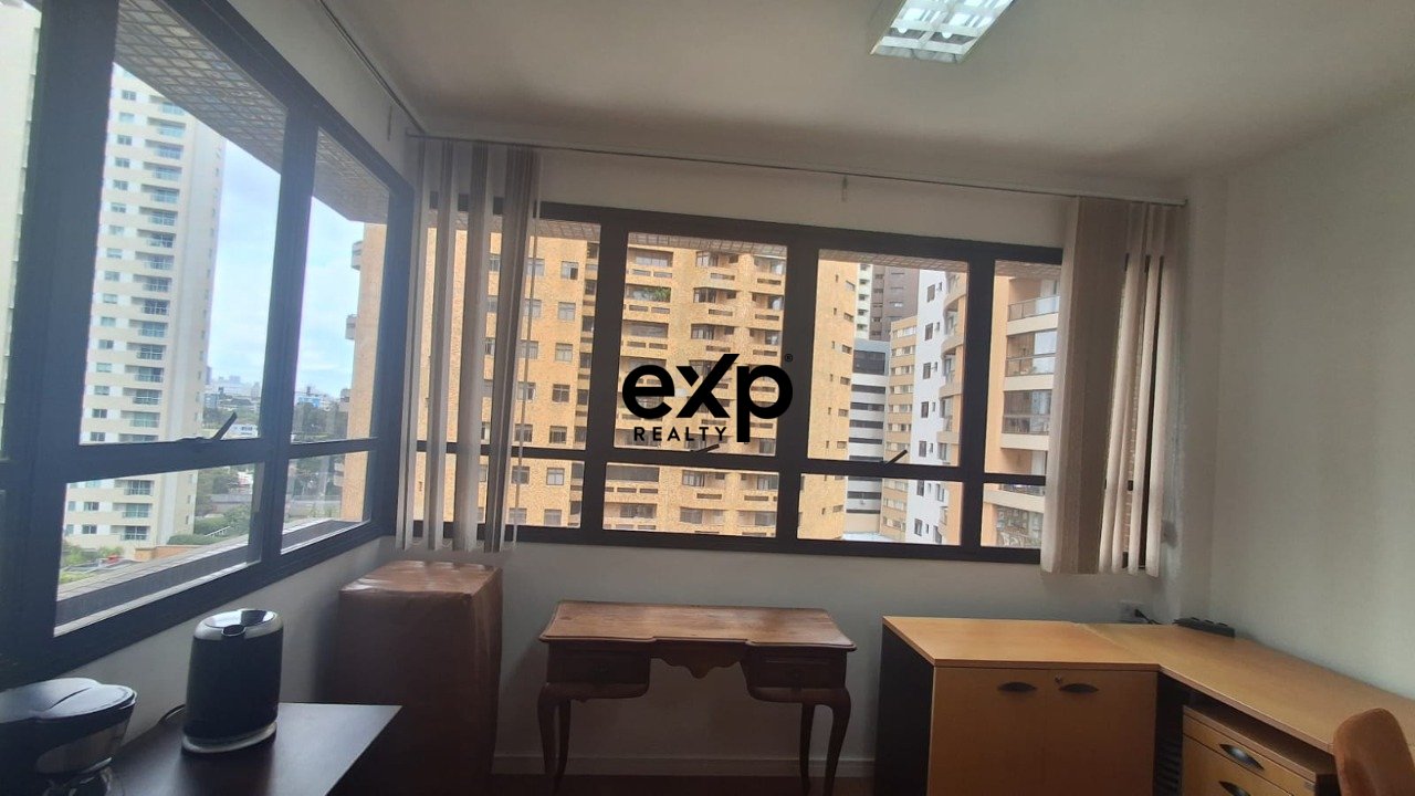 Sala Comercial para alugar em Curitiba, Republica Argentina 369 Água Verde Curitiba 80240-210, 57 m²