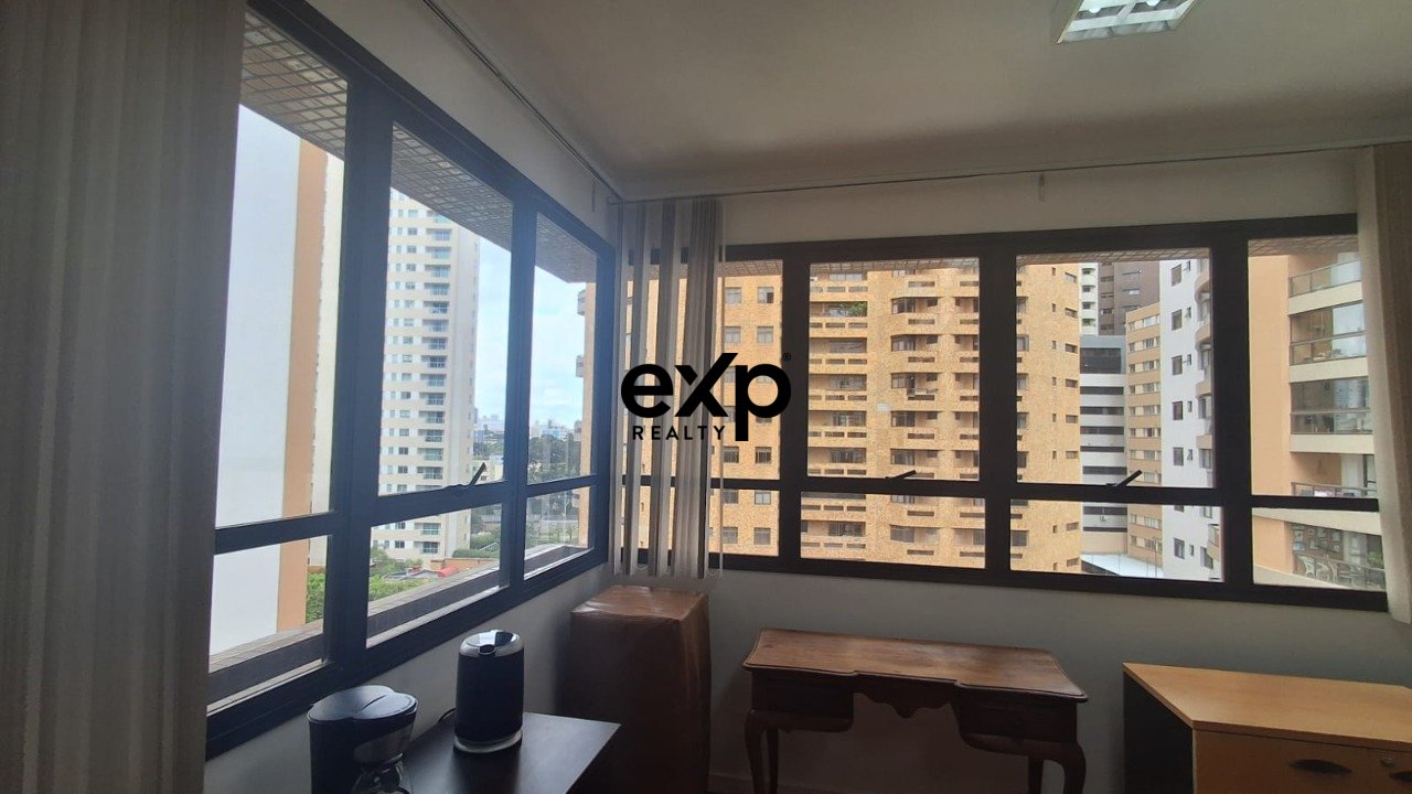 Sala Comercial para alugar em Curitiba, Republica Argentina 369 Água Verde Curitiba 80240-210, 57 m²