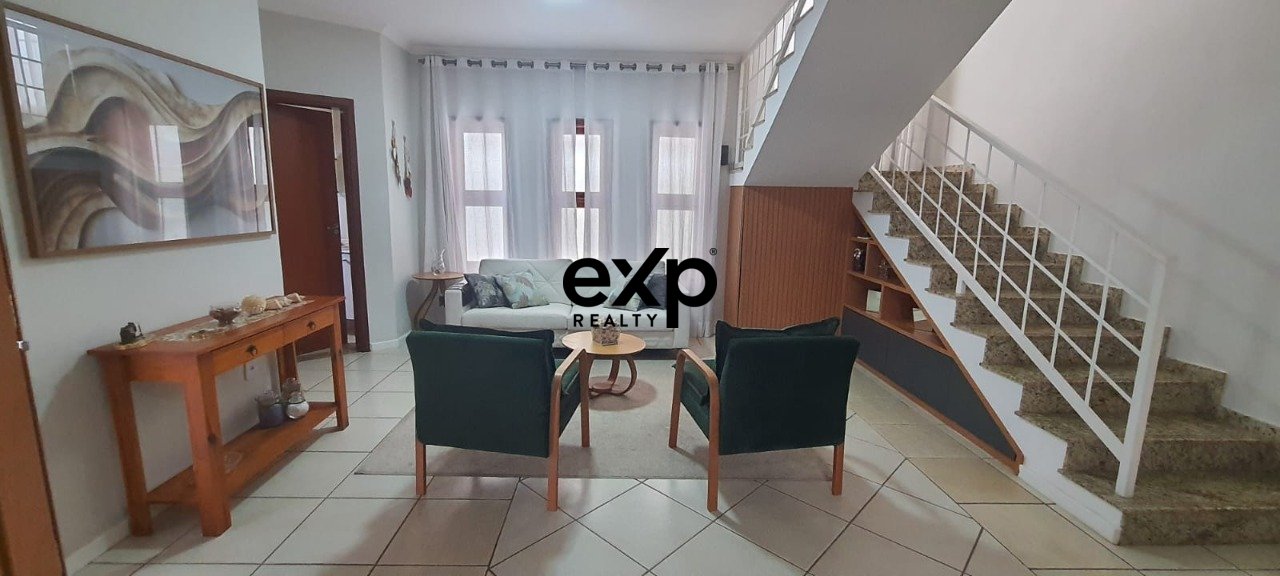 Casa em Condomínio à venda em Valinhos, Rua Campos Salles 2535 Condomínio Vivendas das Quaresmeiras Valinhos 13272-350, 330 m²