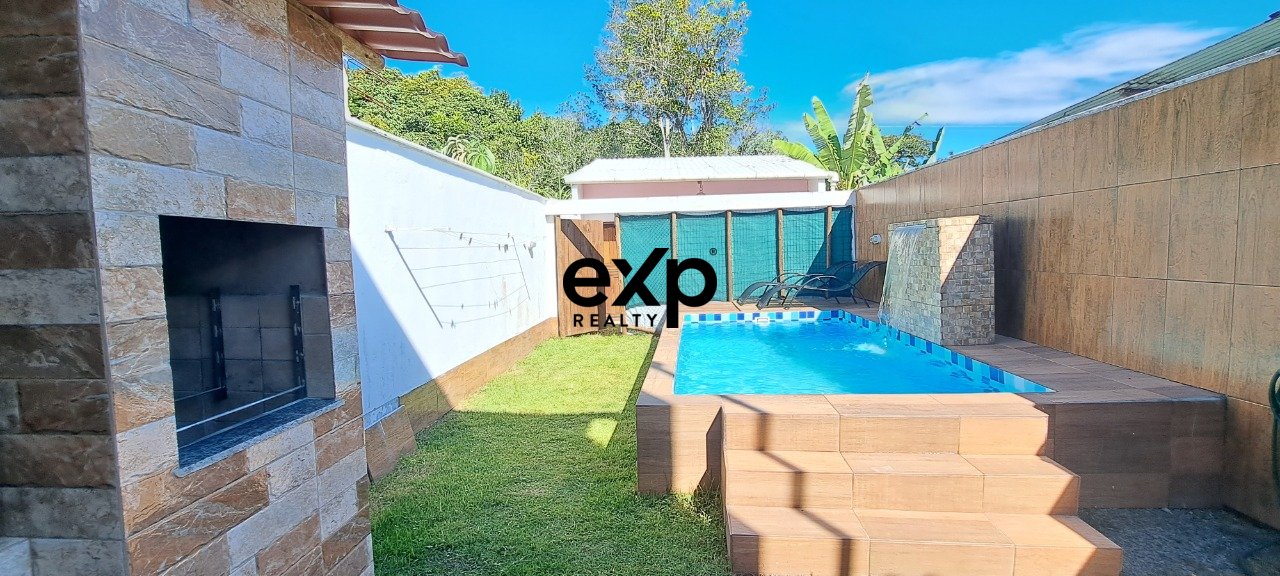 VENDA  2 IMOVEIS NA GAMBOA E PISCINA A 10 MINUTOS DA PRAIA