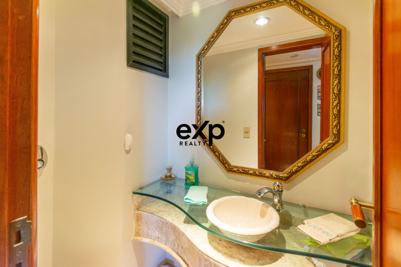 Apartamento à venda em Curitiba, Rua Padre Anchieta 1291 Bigorrilho Curitiba 80730-000, 193 m²
