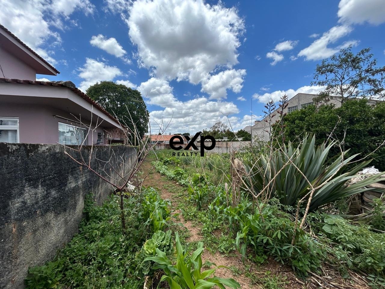 Excelente Terreno no Centro de Campo Largo - 700m²