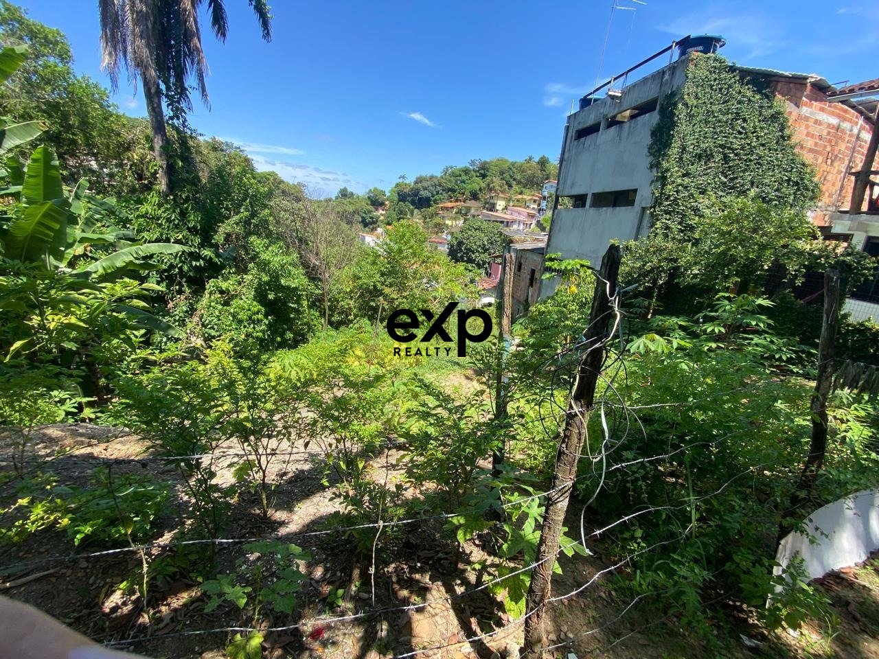 Excelente oportunidade para investidores e construtores. Terreno muito bem localizado em área de crescimento exponencial