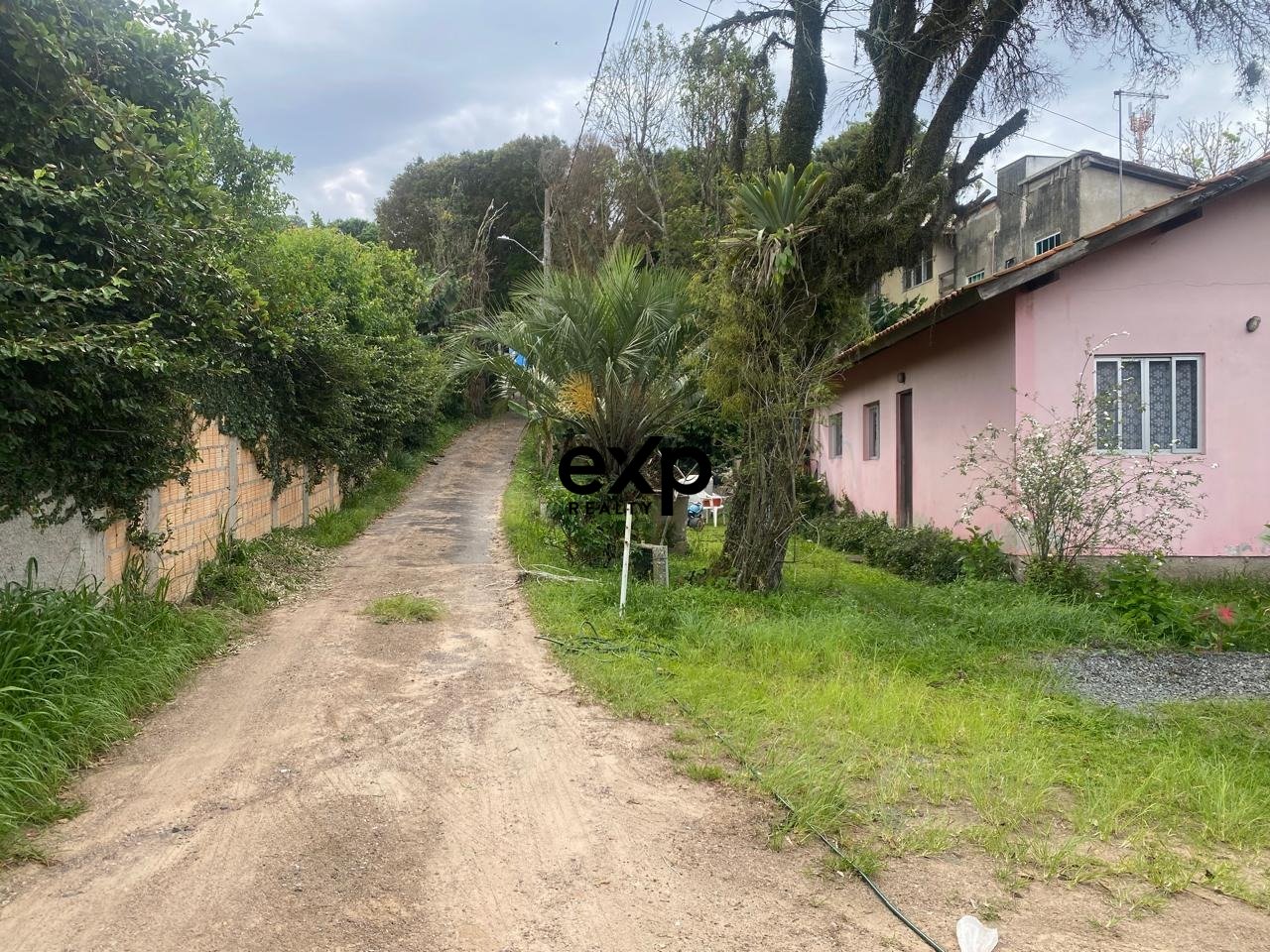 Terreno com casa  504m a venda em Lagoa da Conceição