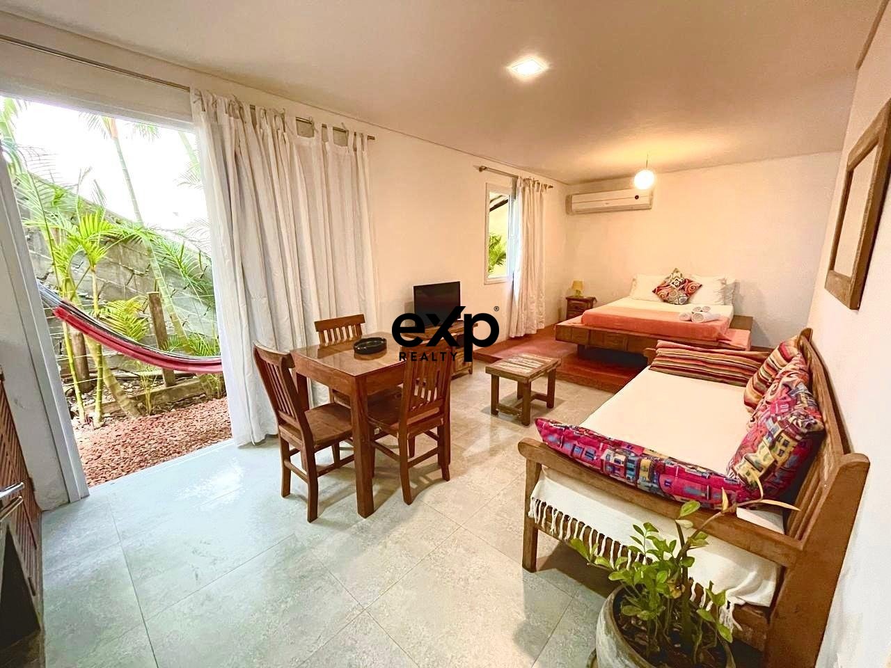 Apartamento Central de Alto Padrão - Morro de São Paulo