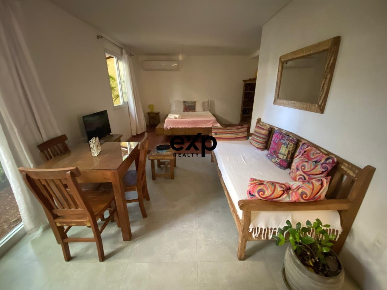 Apartamento Central de Alto Padrão - Morro de São Paulo