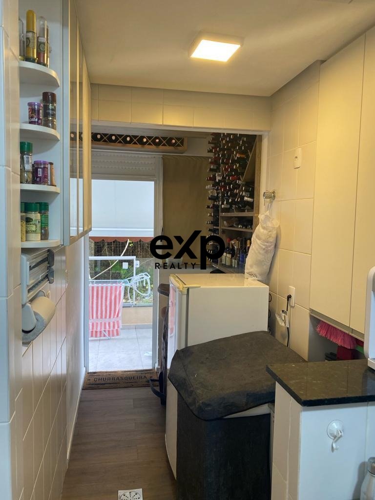 Apartamento 02 dormitorios e 1 suite a venda Praia Brava