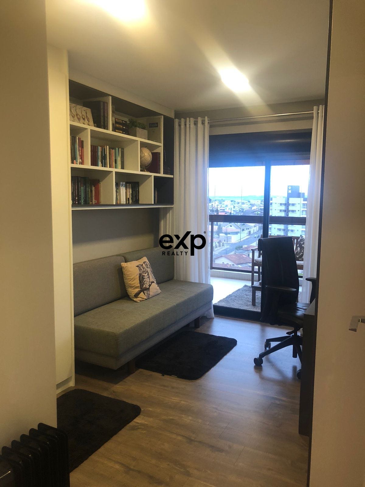 Apartamento finamente mobiliado - Palazzo Ducale | 3 quartos | Porteira Fechada | Andar Alto