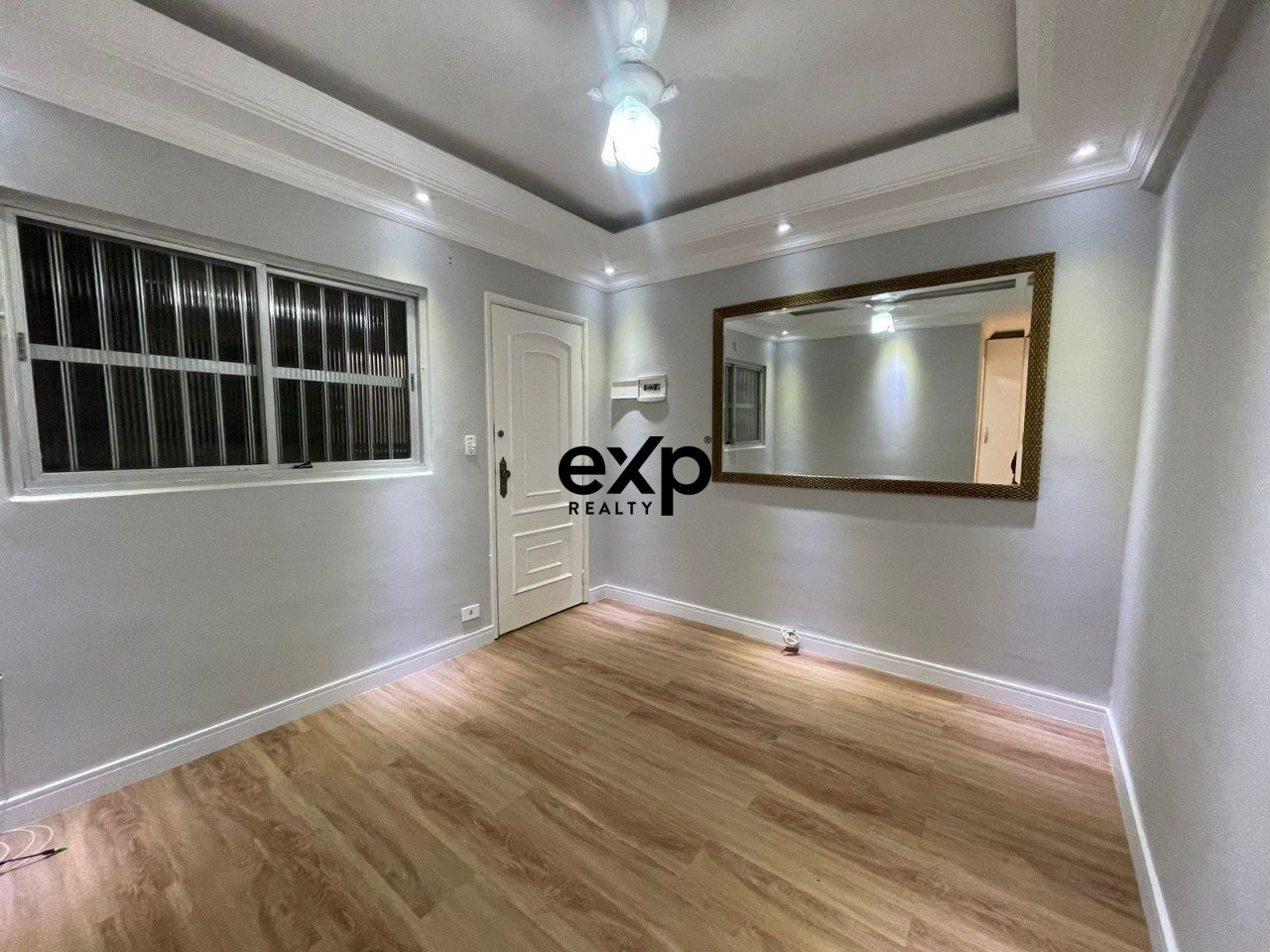Apartamento à venda em Praia Grande, Gaspar Viana 76 Canto do Forte Praia Grande 11700-770, 40 m²