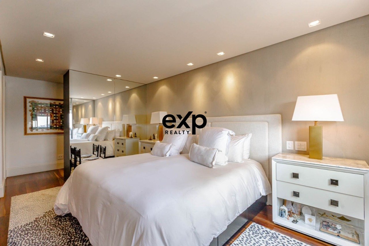 Brooklin - Duplex Penthouse for Sale 340m² 3 Suites 4 Parking Spaces 4
