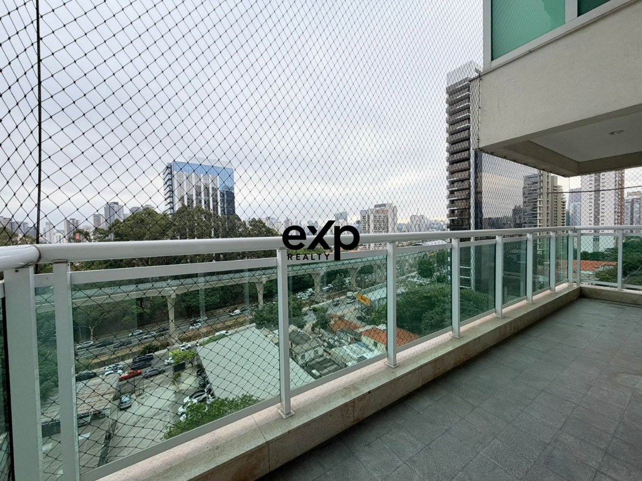 Brooklin - Apartamento Duplex de 178m² com 3 Suítes e 3 Vagas á venda