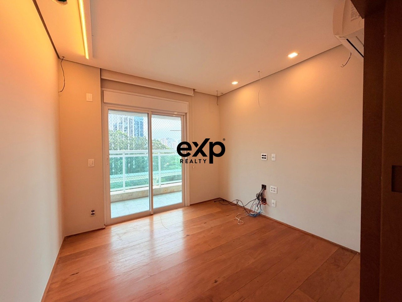 Brooklin - 178m² Duplex Apartment with 3 Suites and 3 Parking Spaces for Sale 5