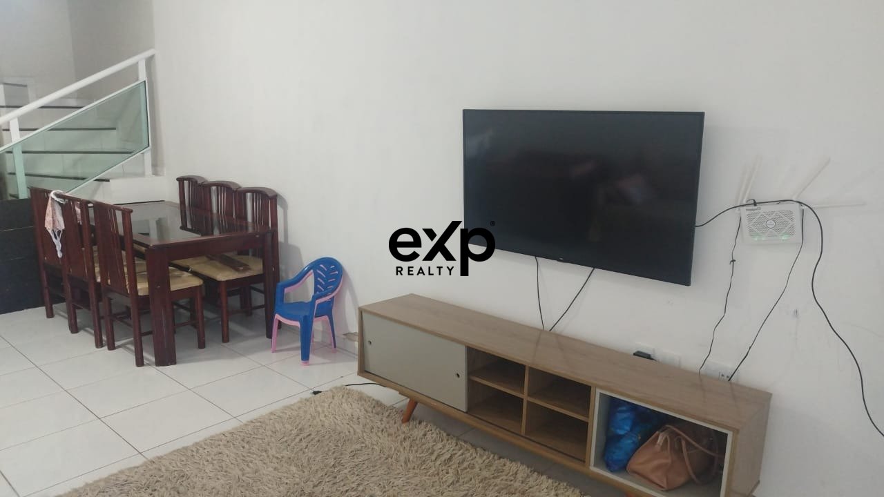 Casa à venda em Fortaleza, Rua Irmãos Olímpio 234 Jangurussu Fortaleza 60870-630, 100 m²