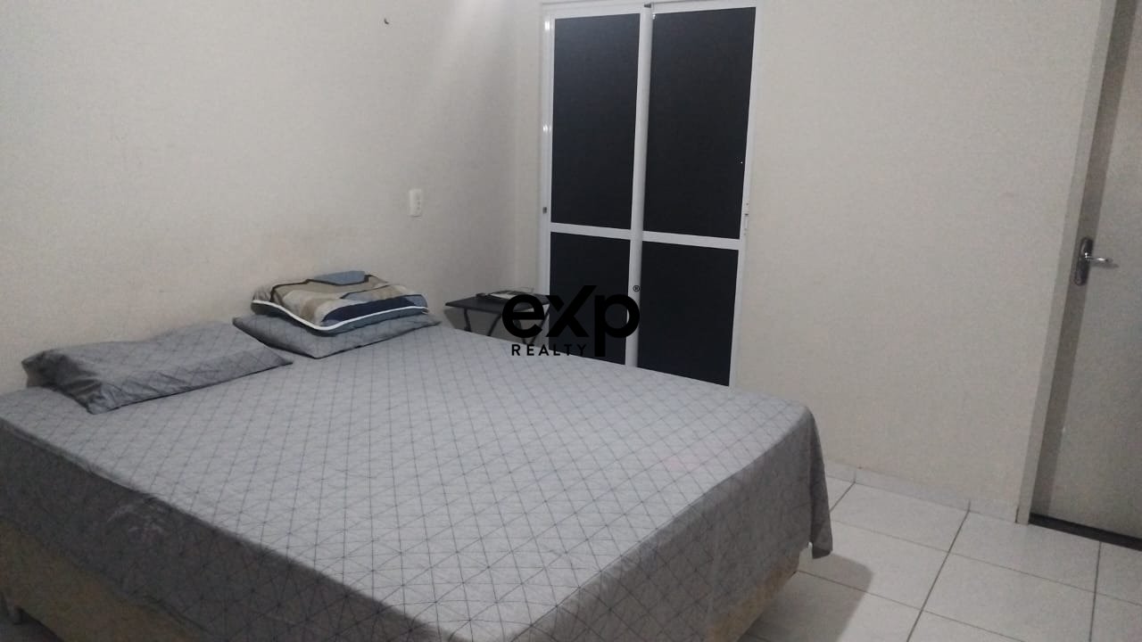 Casa à venda em Fortaleza, Rua Irmãos Olímpio 234 Jangurussu Fortaleza 60870-630, 100 m²