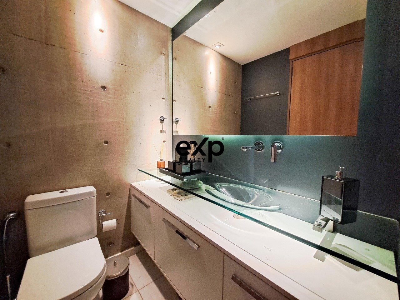 Apartamento à venda em Campinas, Doutor Liráucio Gomes 230 Cambuí Campinas 13024-490, 218 m²