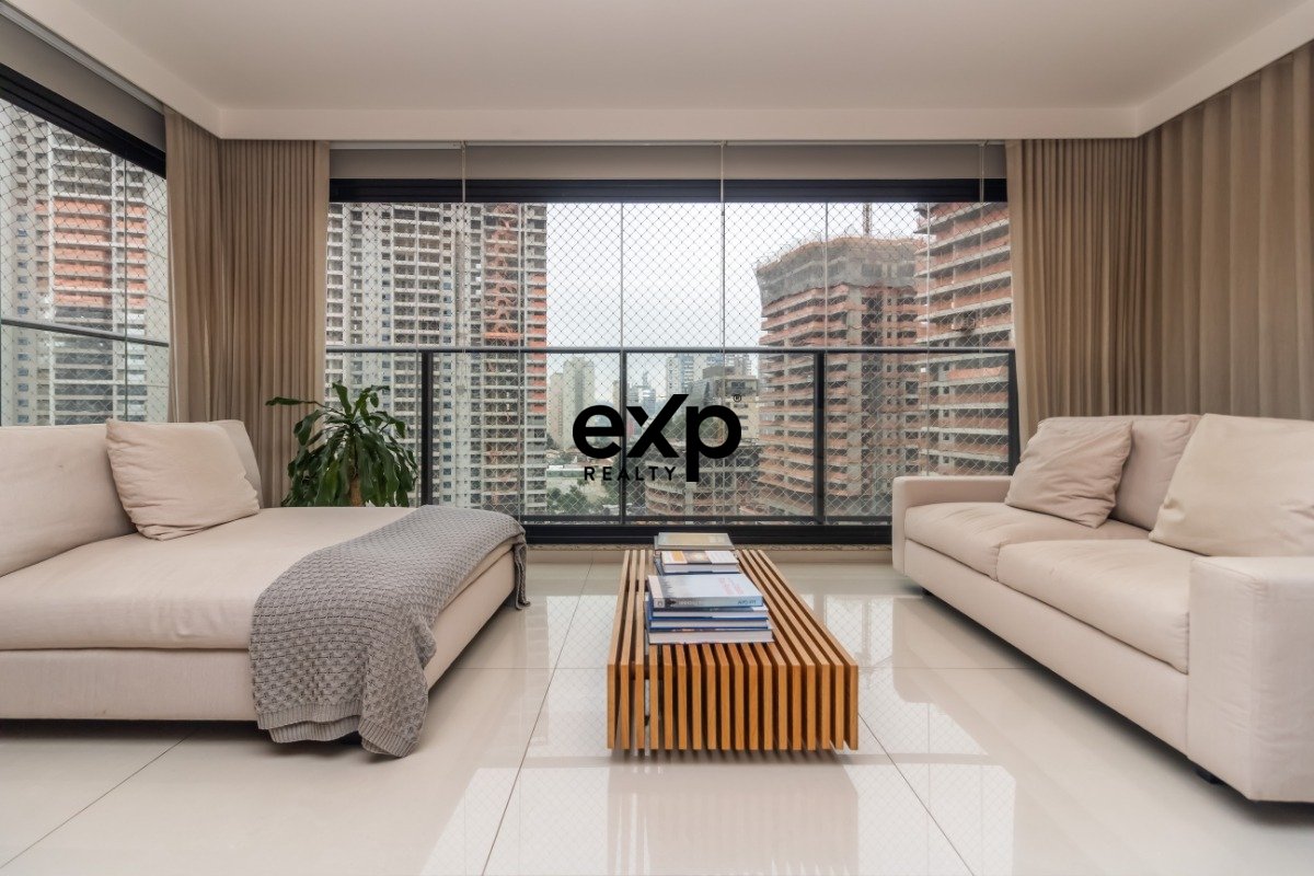 Apartamento à venda em São Paulo, Santo Arcádio 321 Brooklin São Paulo 04707-110, 145 m²