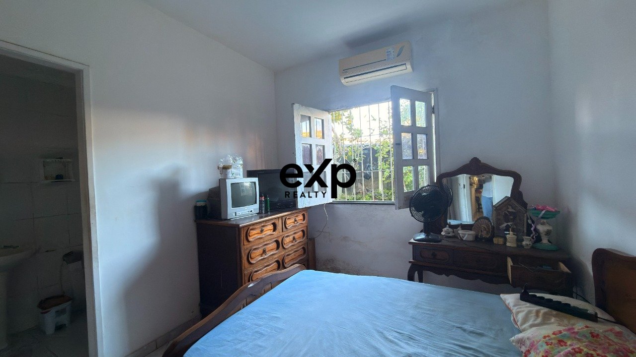 Casa à venda em Valença, Rua Guilherme Paternostro 65 Centro Valença 45400-000, 190 m²