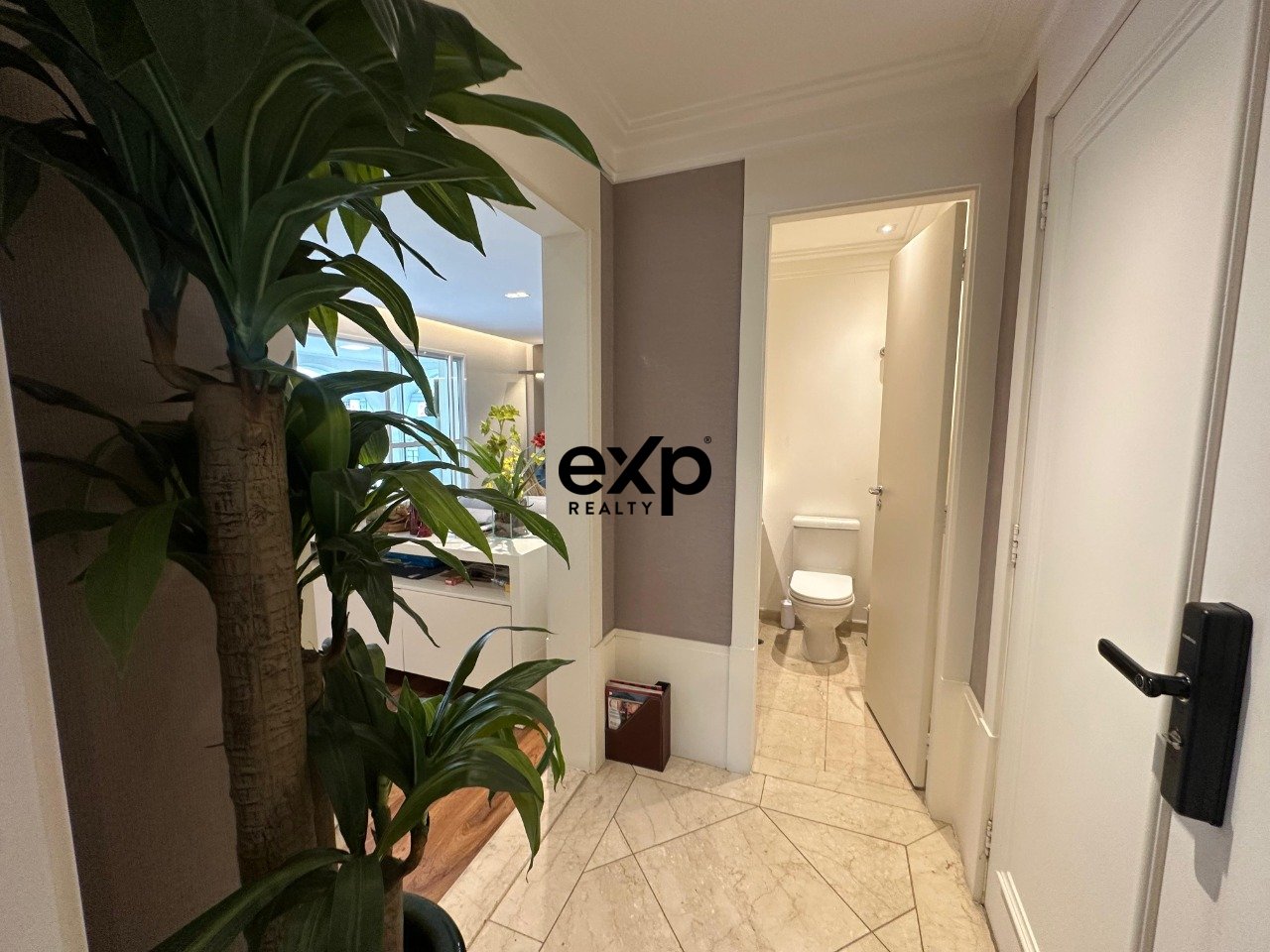 Apartamento para alugar em Sao Paulo, Coronel Oscar Porto 472 Paraiso Sao Paulo 04003-002, 150 m²