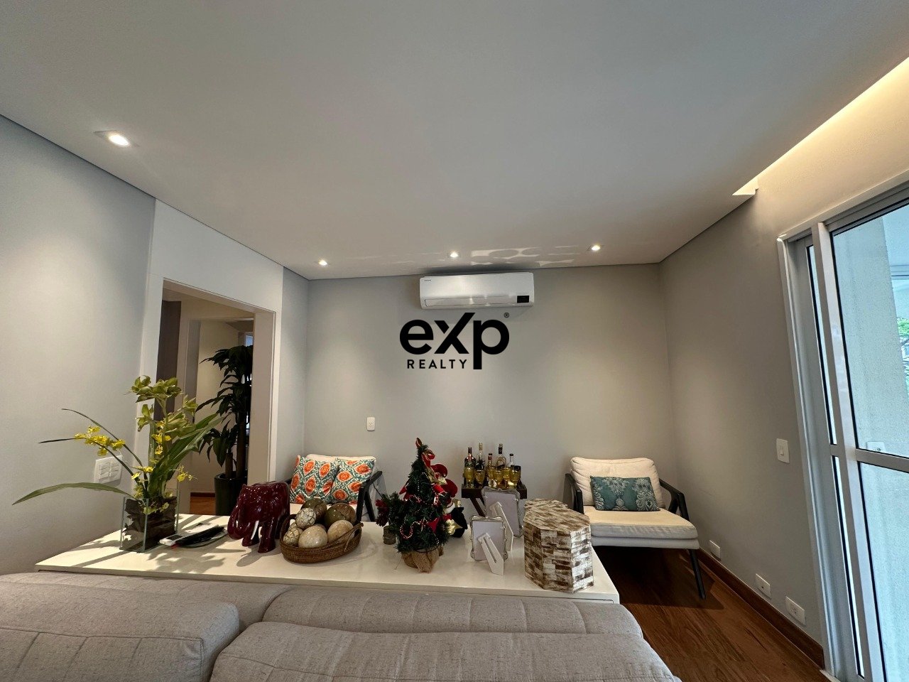 Apartamento para alugar em Sao Paulo, Coronel Oscar Porto 472 Paraiso Sao Paulo 04003-002, 150 m²