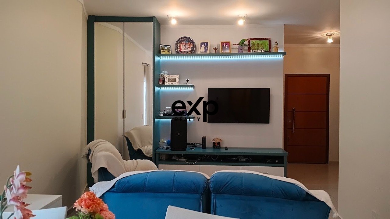 Casa térrea à venda com 03 suites no Condominio  Flor da Serra em Valinhos/SP