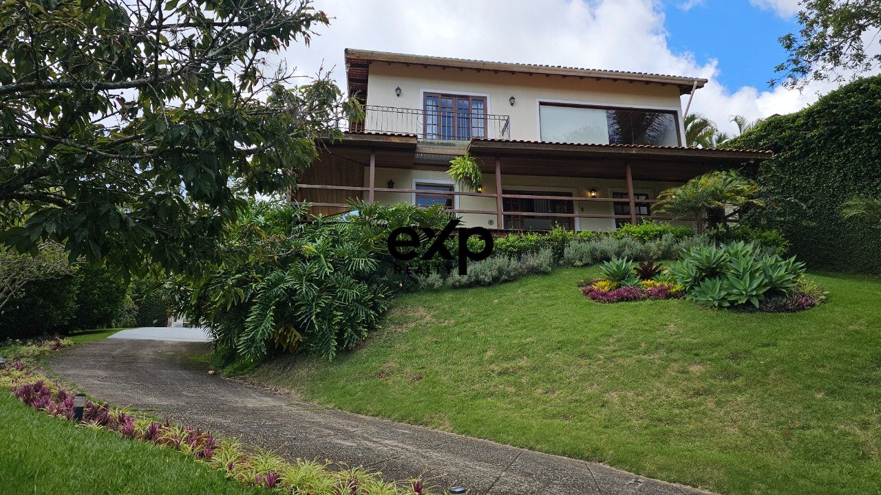 Casa em Condomínio à venda em Petrópolis, Rua do Calembe 201 Nogueira Petrópolis 25730-360, 1000 m²