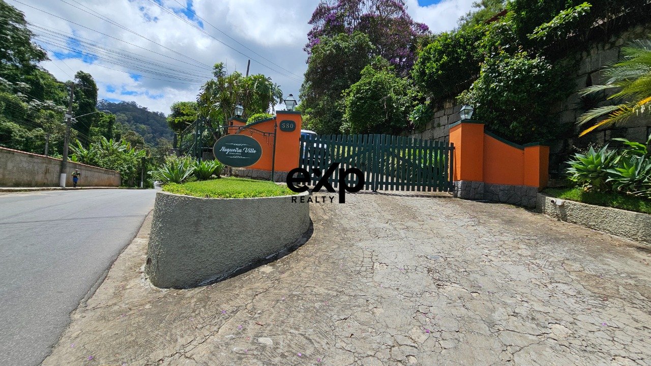 Casa em Condomínio à venda em Petrópolis, Rua do Calembe 201 Nogueira Petrópolis 25730-360, 1000 m²