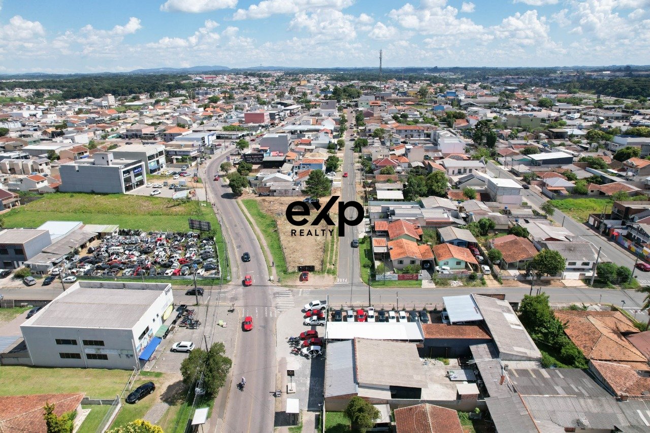 Commercial/Residential Land in Central Location - Av. Brasil
