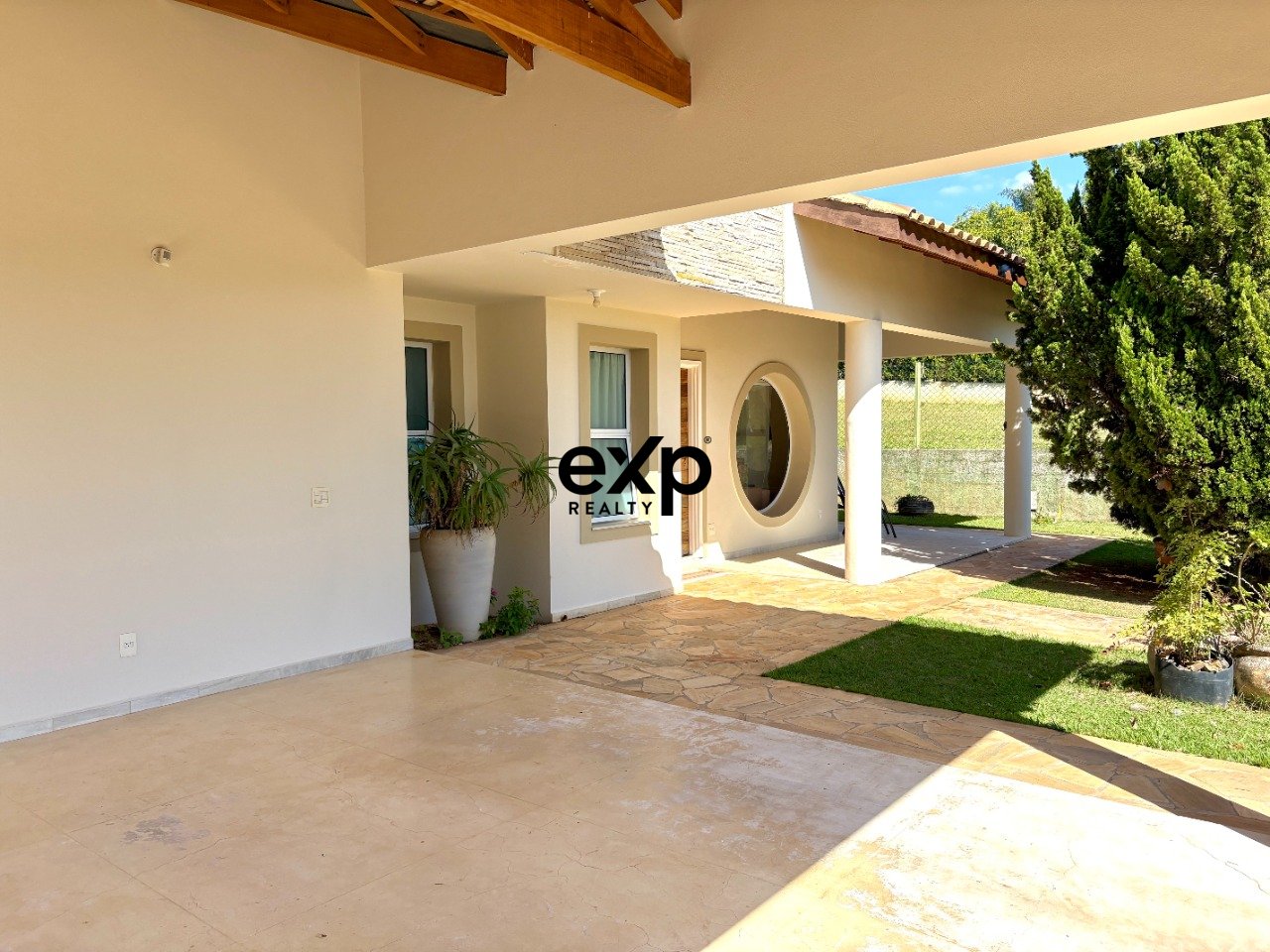 Casa em Condomínio à venda em Itatiba, Ypê 81 Condominio Village das Palmeiras Itatiba 13257-523, 1022 m²
